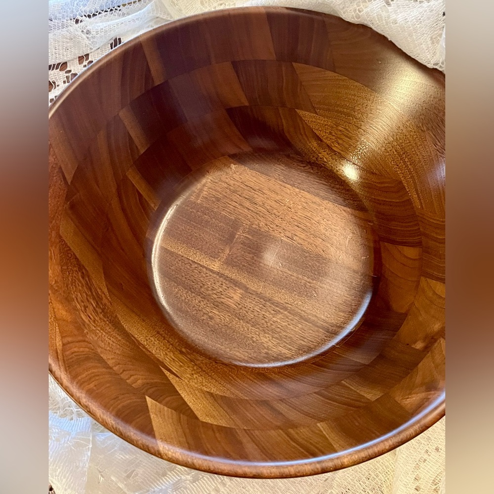 Vintage Decorative Walnut Salad Bowl Mid Century Modern - Picture 3 of 10